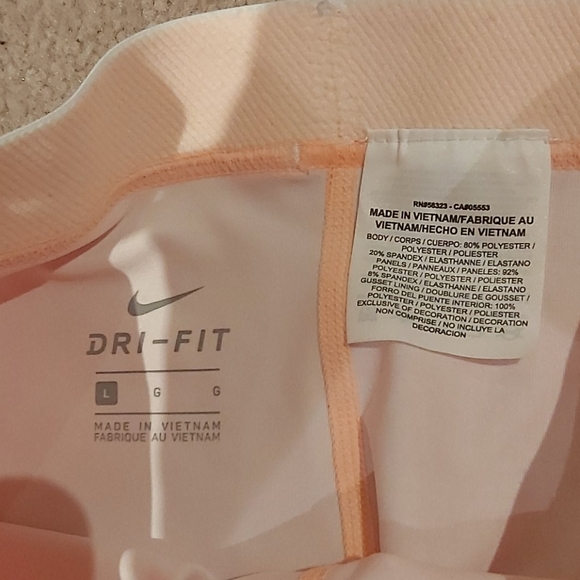 Workout capri leggings - Picture 3 of 4